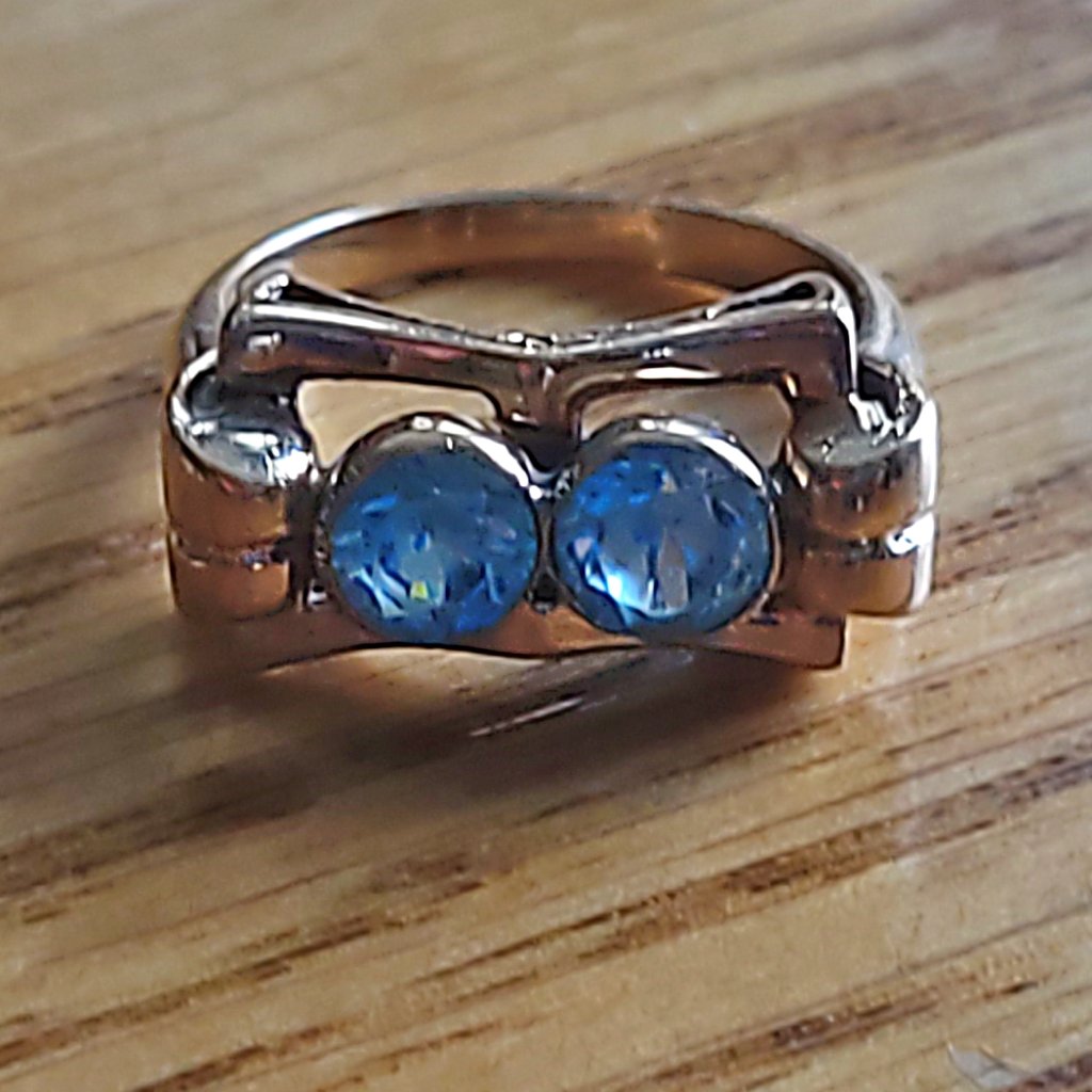 10k Solid Gold Aquamarine Ring